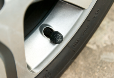 TPMS and Seasonal Changes: What Drivers Need to Know